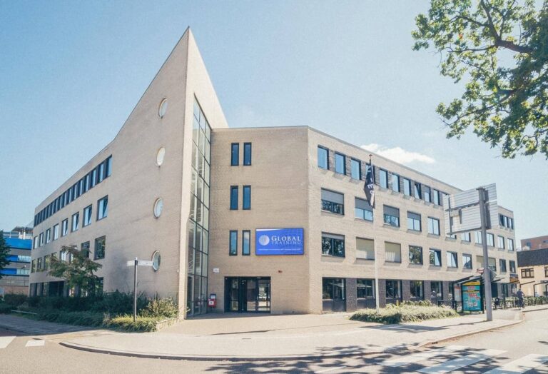 Hoofdkantoor van Global Training als centrale locatie voor opleidingen